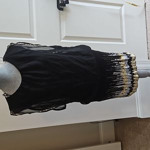 nwt women's med Romeo & juliet couture black/gold sequins dress